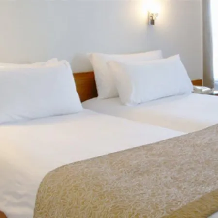 Du Leman Hotel 3*