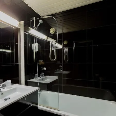 Hotel Du Leman 3*