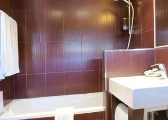 Hotel Du Leman Paris