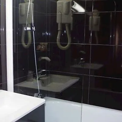 Du Leman Hotel Paris